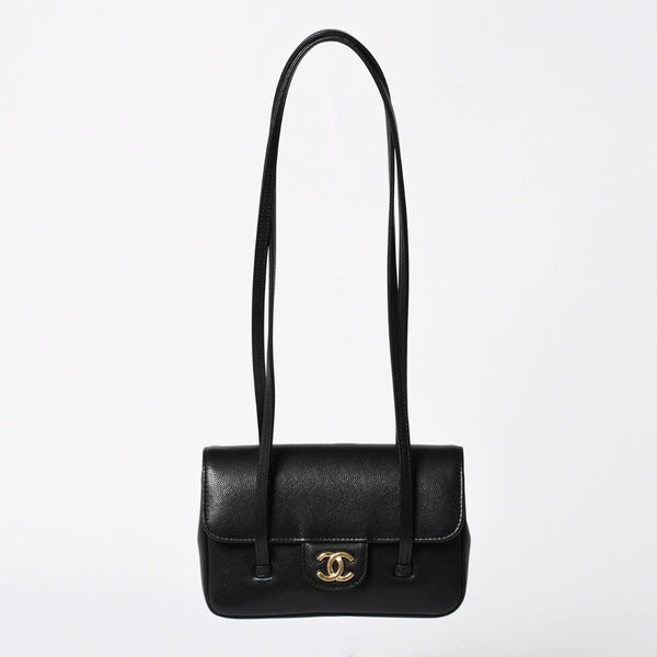 新品同様 CHANEL シャネル ストラップ クラッチ ワンショルダーバッグ AP5068 ランダム番台 ココマーク キャビアスキン 中古 4a009073