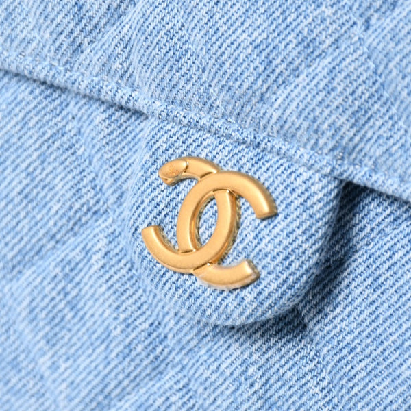 新品同様 CHANEL シャネル CHANEL 25 スモール ハンドバッグ ランダム番台 ココマーク デニム レザー ブルー 中古 4a009088