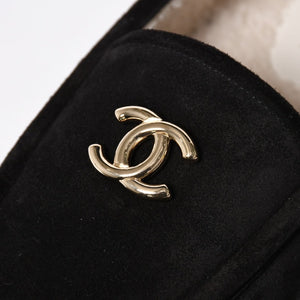 新品同様 CHANEL シャネル スウェード ローファー シューズ G47567 サイズ42 1/2 ココマーク ラムシアリング ブラック 中古 4a009087