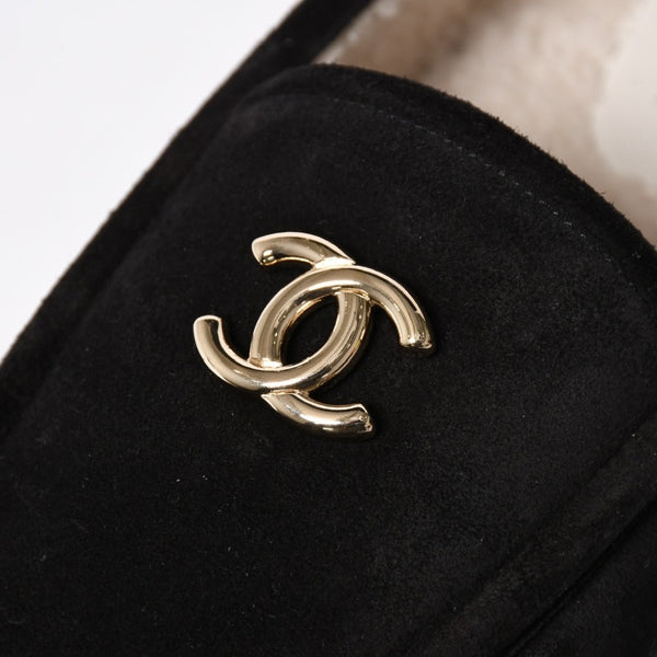 新品同様 CHANEL シャネル スウェード ローファー シューズ G47567 サイズ42 1/2 ココマーク ラムシアリング ブラック 中古 4a009087