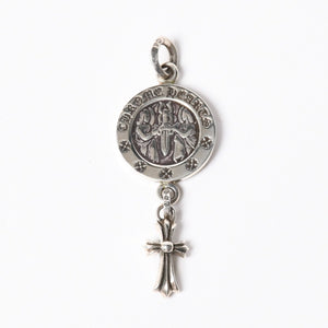 新品同様 CHROME HEARTS クロムハーツ V2 BABY FAT ANGEL MEDAL CHARM V2 ベイビーファット エンジェルメダルチャーム 重量約8.38g 中古 4a006144