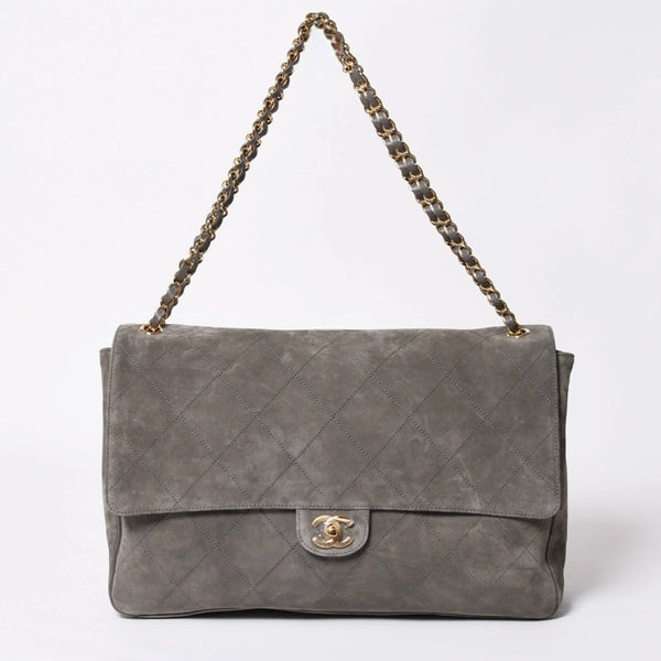 新品未使用 26年 CHANEL シャネル マキシハンドバッグ ランダム番台 AS6231 ココマーク スエード カーフスキン グレー ゴールド金具 中古 4a008757