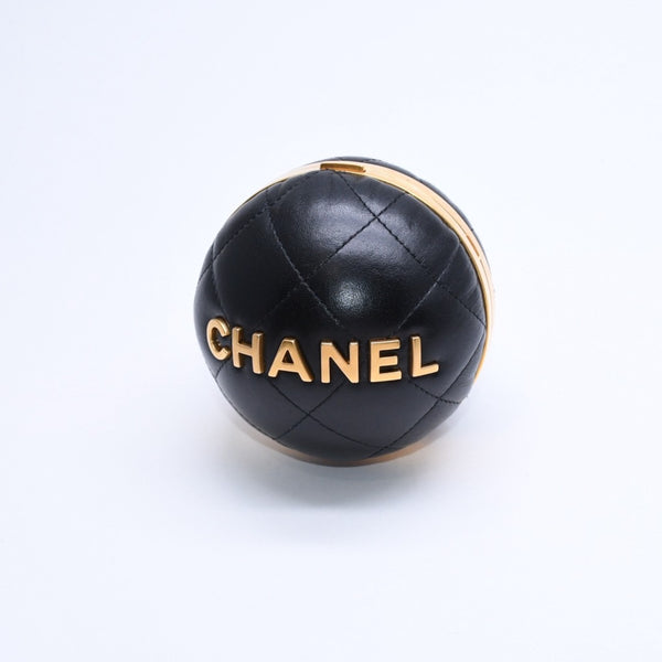 CHANEL シャネル スフィアミノーディエールバッグ ランダム番台 イタリア製 ラムスキン ブラック ゴールド金具 美品 中古 4a008679