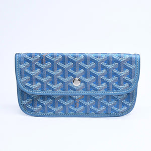新品同様品 GOYARD ゴヤール サンルイPM ポーチ ブルー メタル フラットポーチ 小物入れ フランス製 希少 限定 中古 4a008353