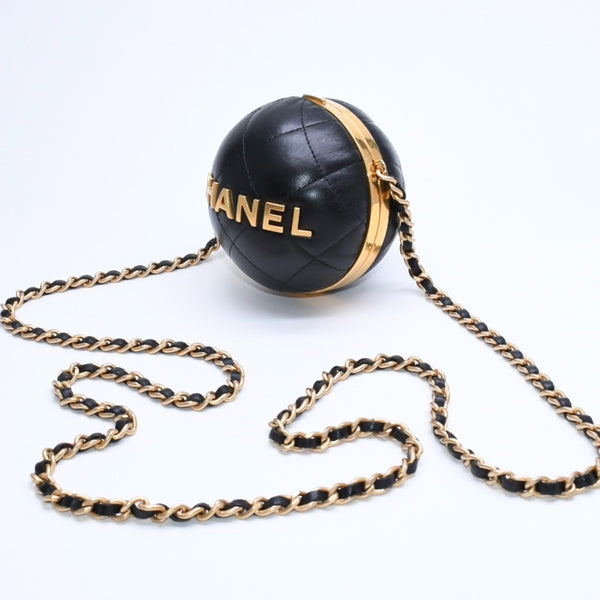 CHANEL シャネル スフィアミノーディエールバッグ ランダム番台 イタリア製 ラムスキン ブラック ゴールド金具 美品 中古 4a008679