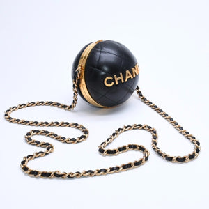CHANEL シャネル スフィアミノーディエールバッグ ランダム番台 イタリア製 ラムスキン ブラック ゴールド金具 美品 中古 4a008679