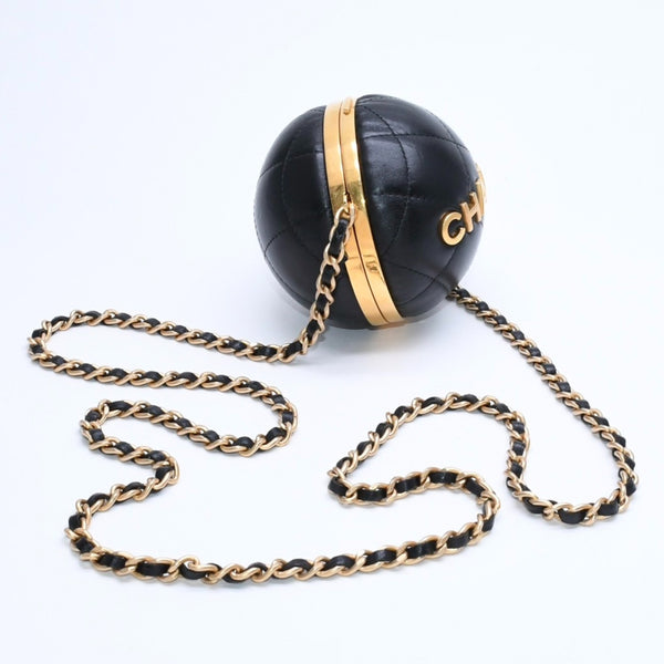 CHANEL シャネル スフィアミノーディエールバッグ ランダム番台 イタリア製 ラムスキン ブラック ゴールド金具 美品 中古 4a008679