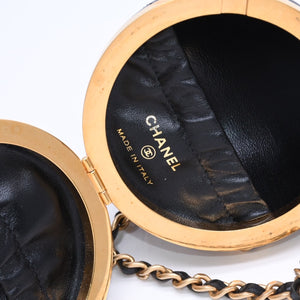 CHANEL シャネル スフィアミノーディエールバッグ ランダム番台 イタリア製 ラムスキン ブラック ゴールド金具 美品 中古 4a008679