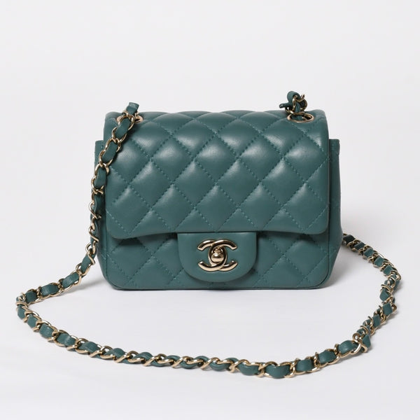 極美品 CHANEL シャネル ミニマトラッセ 16 Sチェーンショルダーバッグ ランダム番台 ココマーク ラムスキン グリーン 中古 4a008585