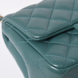 極美品 CHANEL シャネル ミニマトラッセ 16 Sチェーンショルダーバッグ ランダム番台 ココマーク ラムスキン グリーン 中古 4a008585
