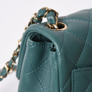 極美品 CHANEL シャネル ミニマトラッセ 16 Sチェーンショルダーバッグ ランダム番台 ココマーク ラムスキン グリーン 中古 4a008585