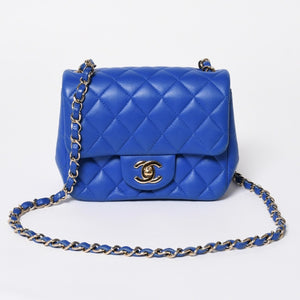 極美品 CHANEL シャネル ミニマトラッセ 16 Sチェーンショルダーバッグ A35200 31番台 ココマーク ラムスキン ブルー 中古 4a008587