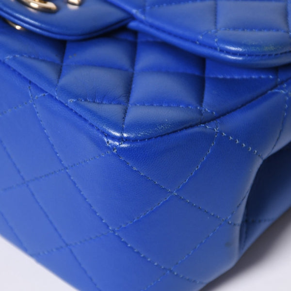 極美品 CHANEL シャネル ミニマトラッセ 16 Sチェーンショルダーバッグ A35200 31番台 ココマーク ラムスキン ブルー 中古 4a008587