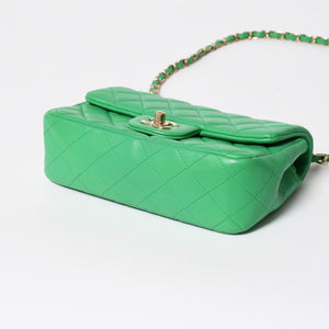 極美品 CHANEL シャネル ミニマトラッセ 20 Sフラップ Sチェーンショルダーバッグ 29番台 ココマーク ラムスキン グリーン 中古 4a008338