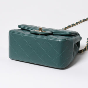 極美品 CHANEL シャネル ミニマトラッセ 16 Sチェーンショルダーバッグ ランダム番台 ココマーク ラムスキン グリーン 中古 4a008585