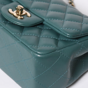 極美品 CHANEL シャネル ミニマトラッセ 16 Sチェーンショルダーバッグ ランダム番台 ココマーク ラムスキン グリーン 中古 4a008585
