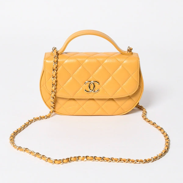 Like new CHANEL Hobo Chain Shoulder Bag Random Number Coco Mark Calfskin Yellow Gold Hardware Used 4a008586