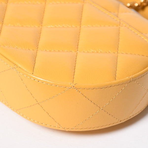 Like new CHANEL Hobo Chain Shoulder Bag Random Number Coco Mark Calfskin Yellow Gold Hardware Used 4a008586