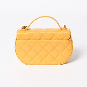 Like new CHANEL Hobo Chain Shoulder Bag Random Number Coco Mark Calfskin Yellow Gold Hardware Used 4a008586