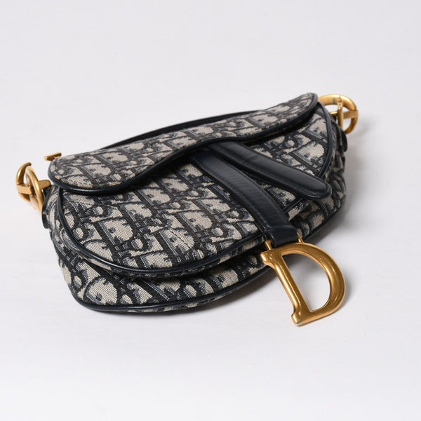 極美品 CHRISTIAN DIOR クリスチャンディオール サドルミニバッグ ハンドバッグ M0456CTZQ オブリーク ネイビー 中古 4a008589