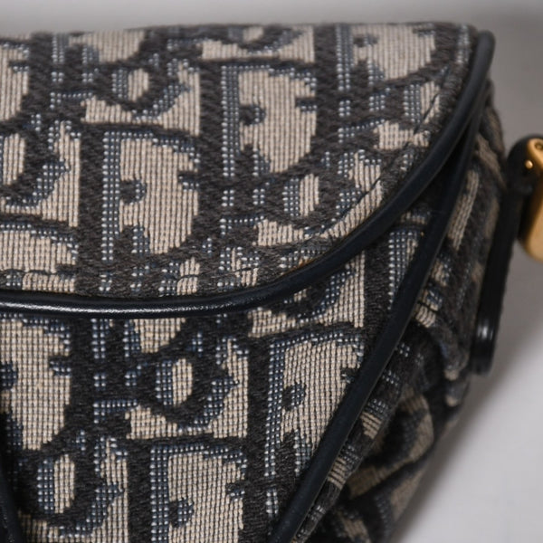 極美品 CHRISTIAN DIOR クリスチャンディオール サドルミニバッグ ハンドバッグ M0456CTZQ オブリーク ネイビー 中古 4a008589
