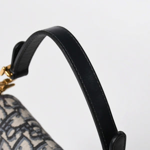 極美品 CHRISTIAN DIOR クリスチャンディオール サドルミニバッグ ハンドバッグ M0456CTZQ オブリーク ネイビー 中古 4a008589