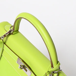 Like new HERMES Kelly 32 2WAY bag □O engraved Kiwi Riken Vaux Epson Silver hardware Made in 2011 Inside stitching Used 4a008402