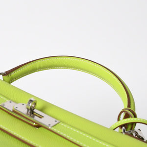 Like new HERMES Kelly 32 2WAY bag □O engraved Kiwi Riken Vaux Epson Silver hardware Made in 2011 Inside stitching Used 4a008402