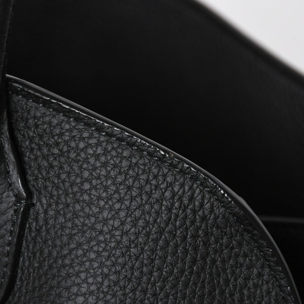 Like New THE ROW Soft Margaux 15 Handbag W1255L133BLPL Leather Black Used 4a008608