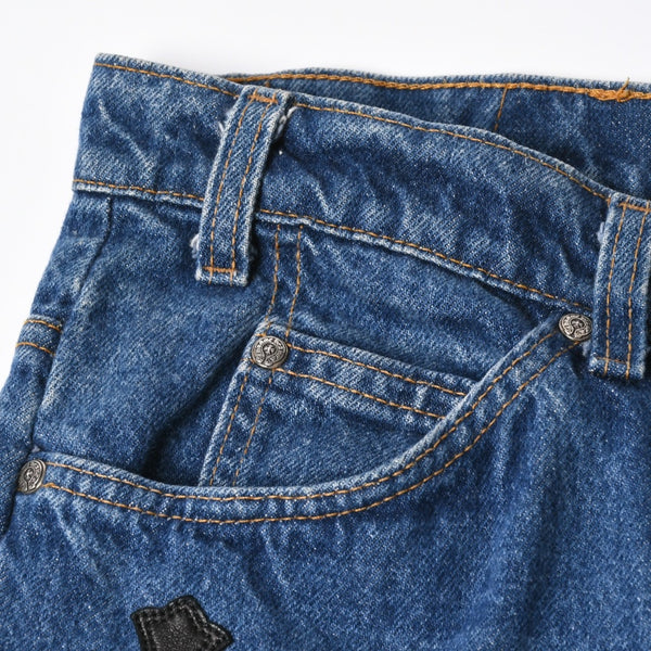 新品同様 CHROME HEARTS クロムハーツ × Levi's 517 リーバイス 517 セメタリークロスパッチ デニムパンツ ジーンズ サイズ36 20パッチ 中古 4a008601