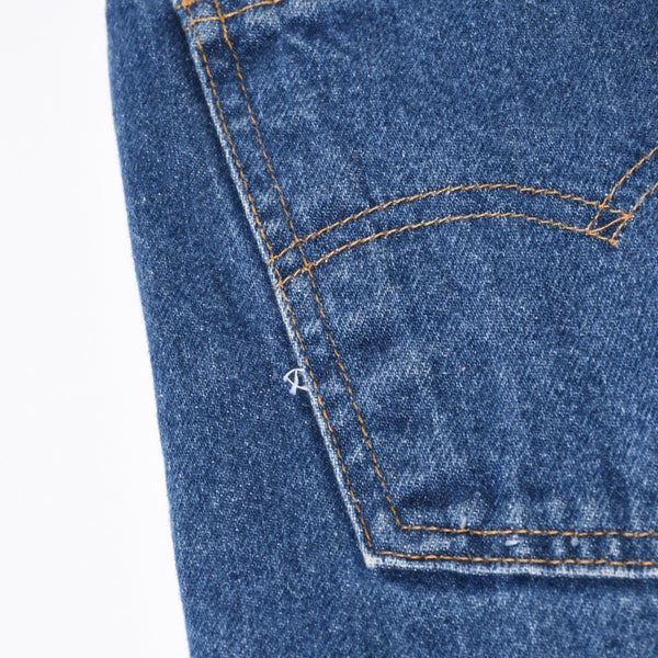 新品同様 CHROME HEARTS クロムハーツ × Levi's 517 リーバイス 517 セメタリークロスパッチ デニムパンツ ジーンズ サイズ36 20パッチ 中古 4a008601