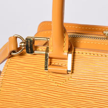 画像をギャラリービューアに読み込む, 極美品 LOUIS VUITTON ルイヴィトン ポンヌフ ハンドバッグ M52059 エピレザー イエロー ゴールド金具 中古 4a000760