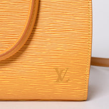 画像をギャラリービューアに読み込む, 極美品 LOUIS VUITTON ルイヴィトン ポンヌフ ハンドバッグ M52059 エピレザー イエロー ゴールド金具 中古 4a000760