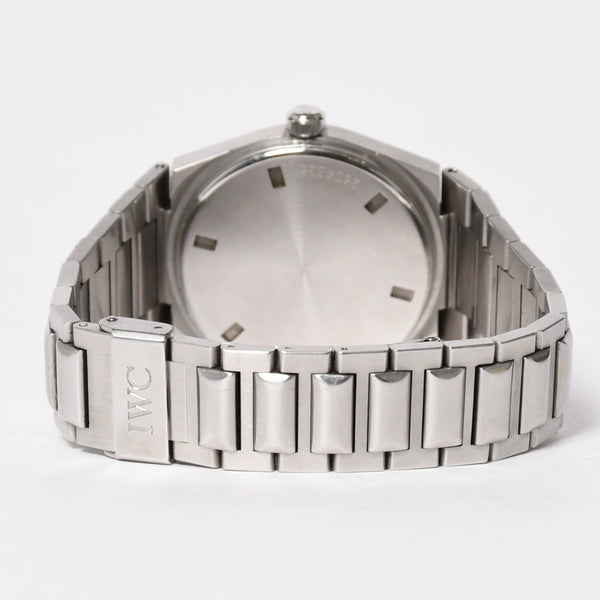 [USED/中古]IWC インターナショナルウォッチカンパニー 時計 インジュニア ブラック シルバー ステンレススチール 3521-002 Aランク 中古 4a008633