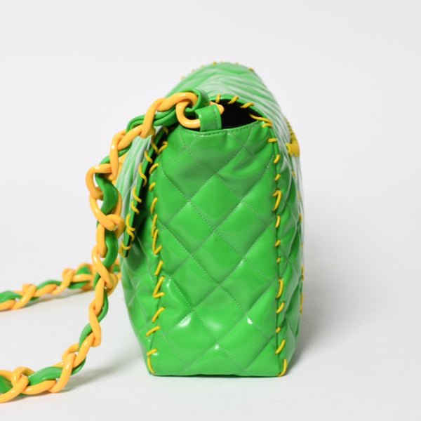 極美品 CHANEL シャネル デカマトラッセ 33 チェーンショルダーバッグ 2番台 ココマーク エナメル グリーン 中古 4a008340