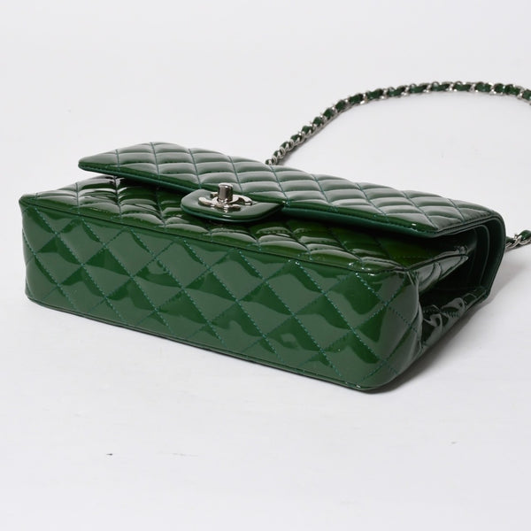 極美品 CHANEL シャネル マトラッセ 25cm Wフラップ チェーンショルダーバッグ 19番台 パテント グリーン シルバー金具 中古 4a008758