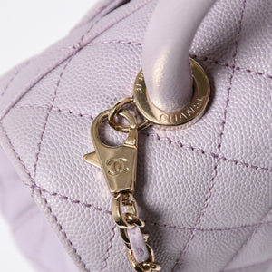 極美品 CHANEL シャネル ココハンドル XS 24 2WAYバッグ A92990 ランダム キャビアスキン パープル 中古 4a008638