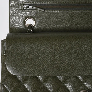 極美品 CHANEL シャネル マトラッセ25 Wフラップ Wチェーンショルダーバッグ 14番台 ココマーク キャビアスキン オリーブ 中古 4a008411