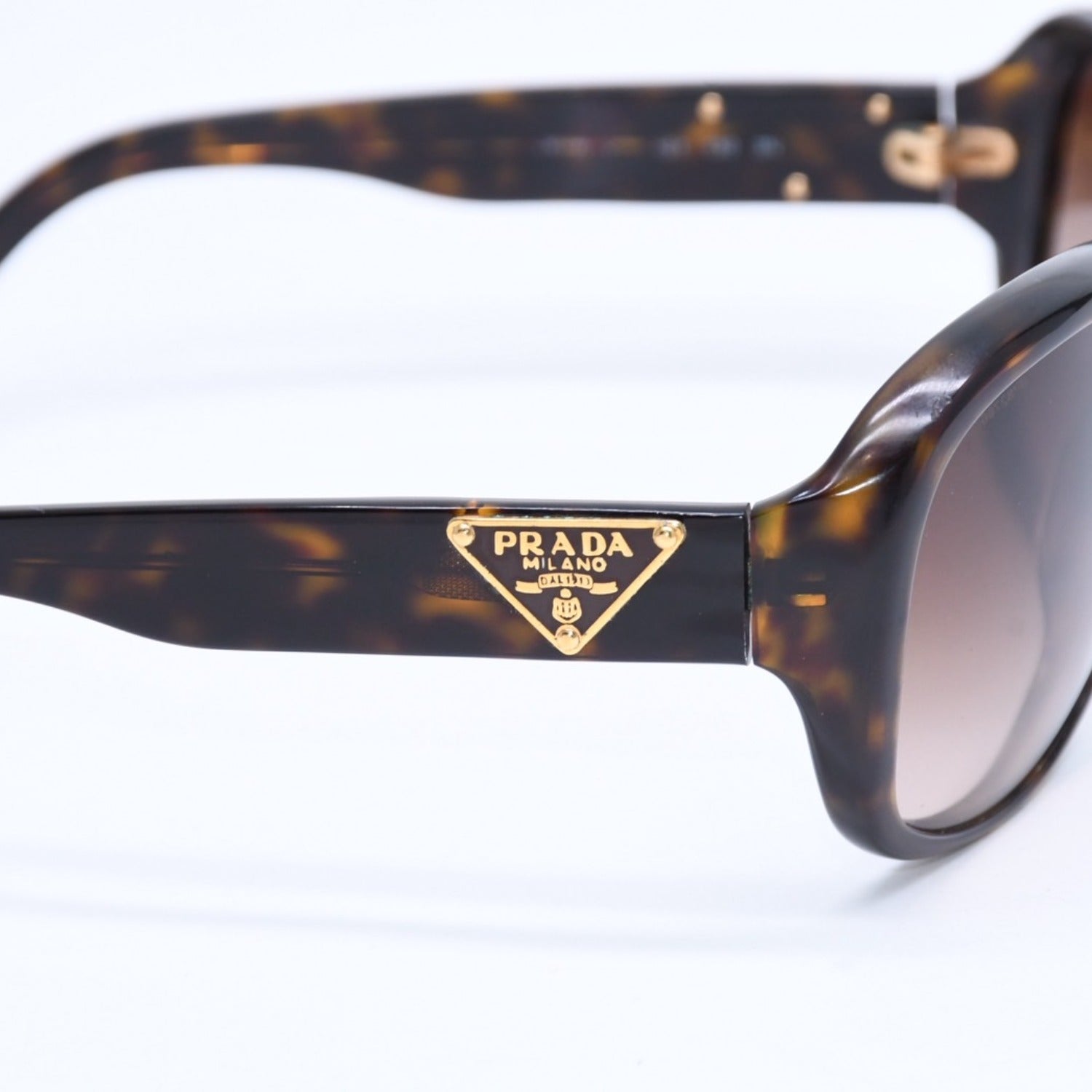 PRADA プラダ サングラス アイウェア サイズ130 トライアングルロゴ