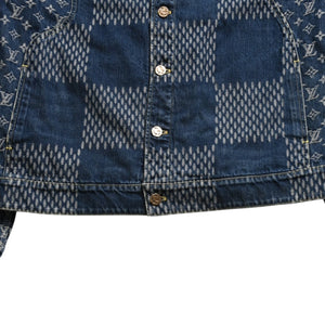 新品同様品 LOUIS VUITTON×NIGO ルイヴィトン ニゴ ジャイアントダミエウェーブス デニムジャケット ニゴー モノグラム HJA10WUZC サイズ54 ブルー 中古 4a008713