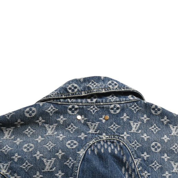 新品同様品 LOUIS VUITTON×NIGO ルイヴィトン ニゴ ジャイアントダミエウェーブス デニムジャケット ニゴー モノグラム HJA10WUZC サイズ54 ブルー 中古 4a008713
