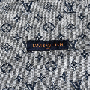 新品同様品 LOUIS VUITTON×NIGO ルイヴィトン ニゴ ジャイアントダミエウェーブス デニムジャケット ニゴー モノグラム HJA10WUZC サイズ54 ブルー 中古 4a008713