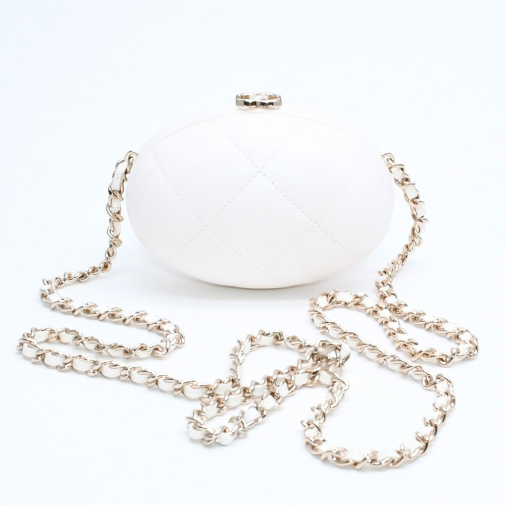 Like new CHANEL Matelasse Mini Bag Charm Random Number Made in Italy Lambskin White Silver Hardware Used 4a008680