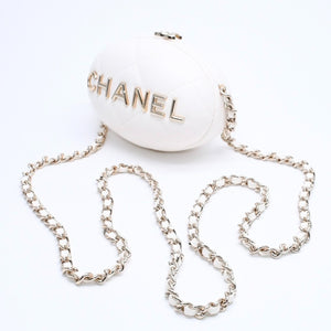 新品同様 CHANEL シャネル マトラッセ ミニバッグチャーム ランダム番台 イタリア製 ラムスキン ホワイト シルバー金具 中古 4a008680