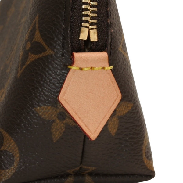Like new LOUIS VUITTON Pochette Cosmetic PM Pouch M47515 Monogram Brown Gold hardware Used 4a000844