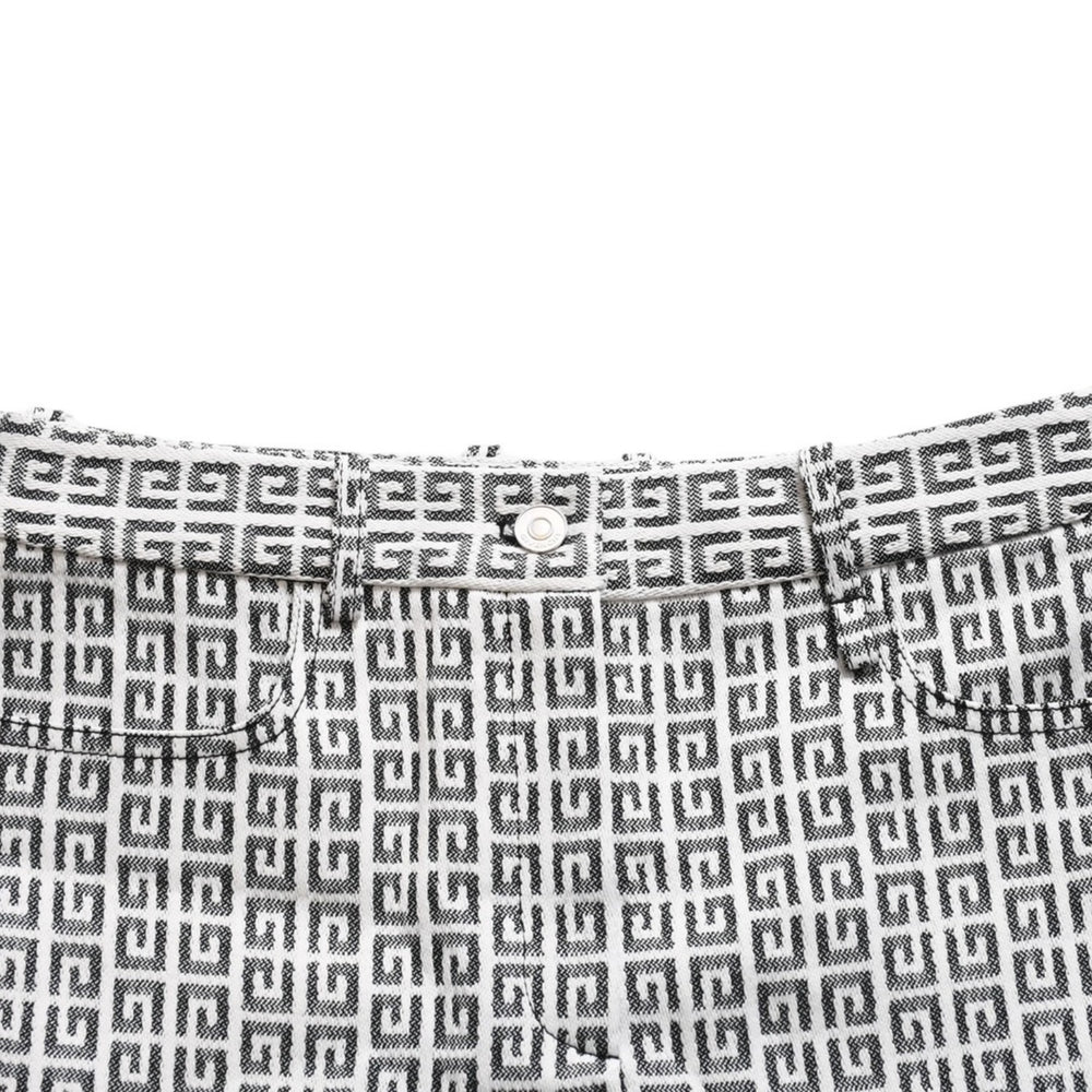 Like New Givenchy Shorts BW50QN13N0 Size 28 Jacquard White Gray Used 4a010246