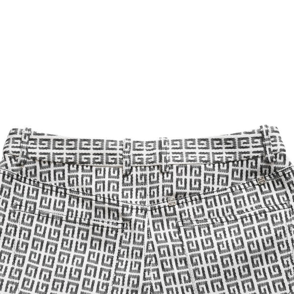 新品同様 Givenchy ジバンシー ショーツ ショートパンツ BW50QN13N0 サイズ28 ジャガード ホワイト グレー 中古 4a010246