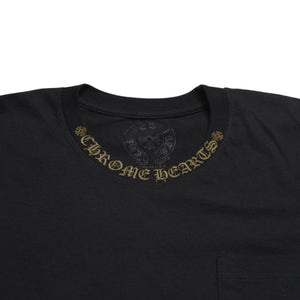 極美品 CHROME HEARTS クロムハーツ ネックロゴ 半袖Tシャツ サイズL スクロールラベルロゴ ブラック 新型 中古 4a009200
