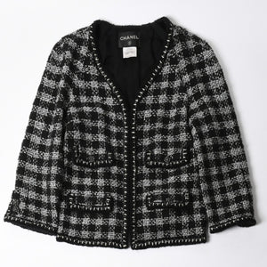 極美品 CHANEL シャネル ツイードジャケット ジャケット 11AW グリポワボタン ブラック シルバー P42260V30806 サイズ50 中古 4a008655