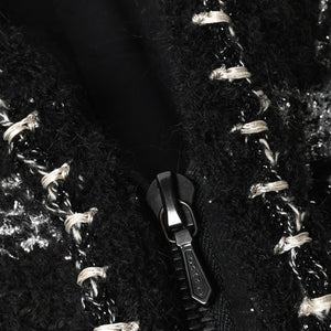 極美品 CHANEL シャネル ツイードジャケット ジャケット 11AW グリポワボタン ブラック シルバー P42260V30806 サイズ50 中古 4a008655